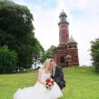 <p>Hochzeitsfoto im Leuchtturm Holtenau, Kiel</p>