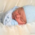 <p>Newborn, Neugeborenes, Fotoshooting zu Hause</p>